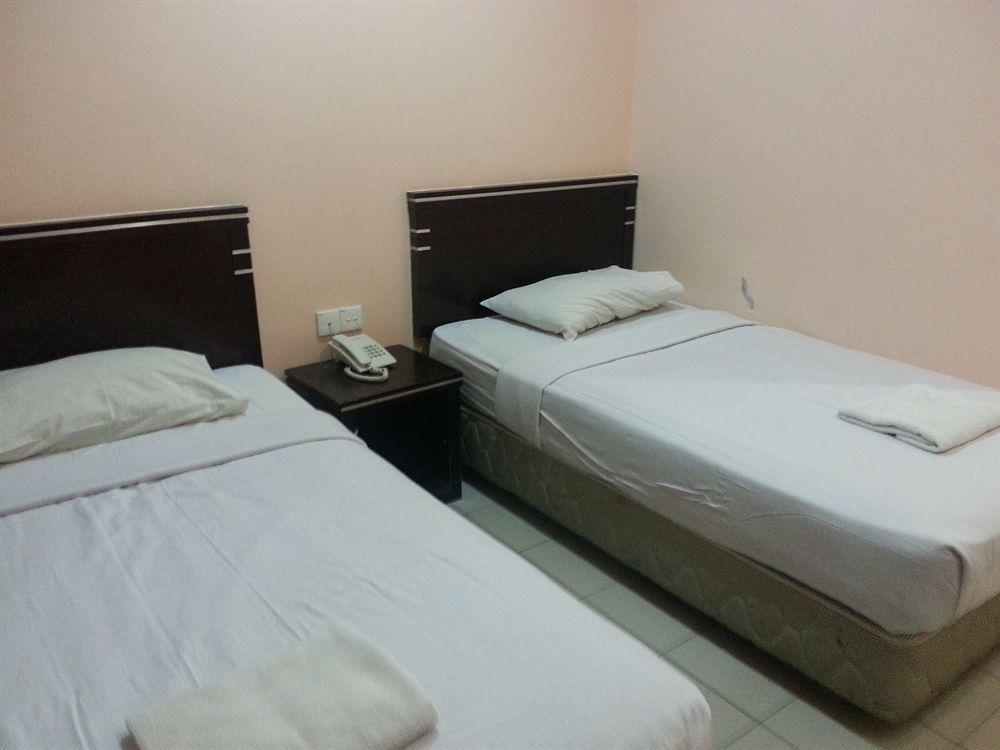 Hotel Tourist City Centre By Hotspot Essential Kota Kinabalu Eksteriør bilde