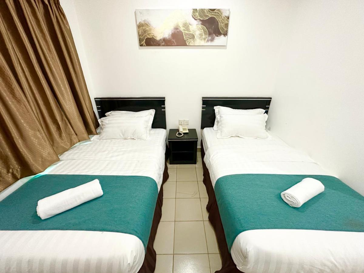 Hotel Tourist City Centre By Hotspot Essential Kota Kinabalu Eksteriør bilde
