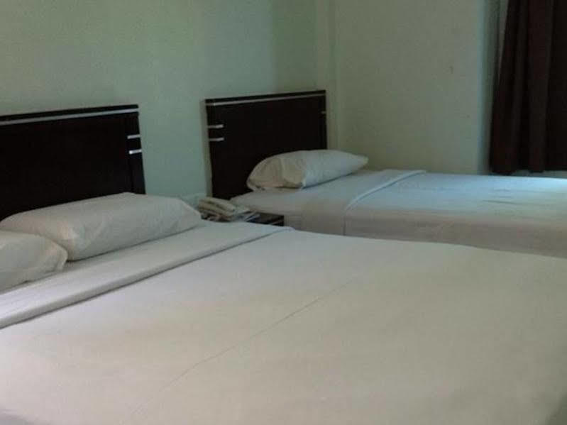 Hotel Tourist City Centre By Hotspot Essential Kota Kinabalu Eksteriør bilde